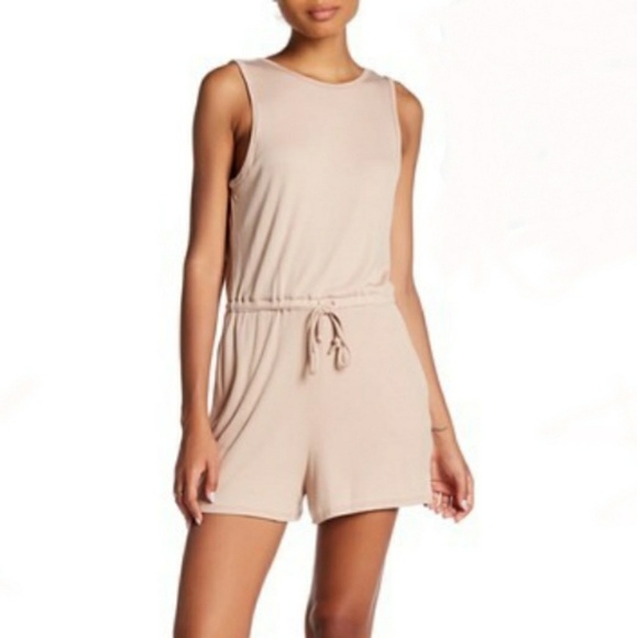 Michelle by Commune Pants - Michelle Romper w/ U Back Pink sz L